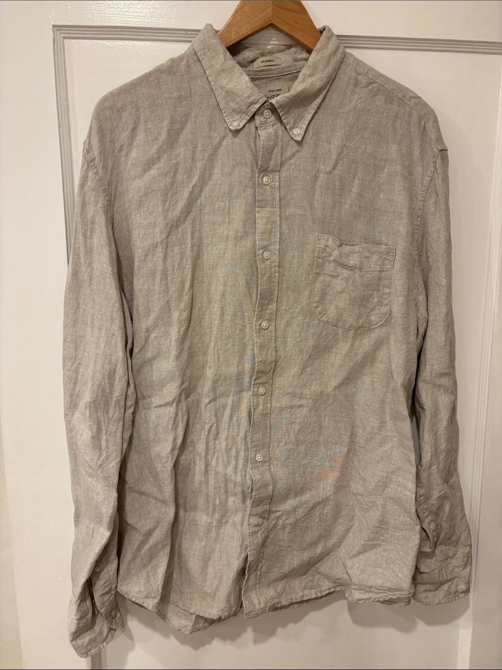 J. Crew Men’s Button-Down Irish Linen Shirt